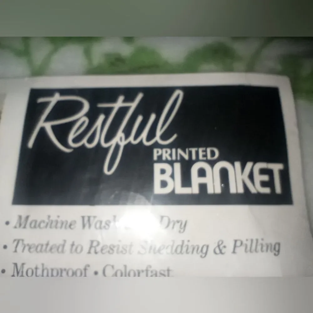 Vintage Restful Printed Blanket Yellow Floral Design Twin/Full Size 72x90In NWT